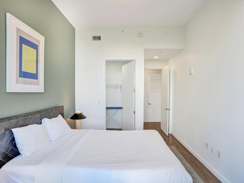 17west Apartments By Stay Hospitality image