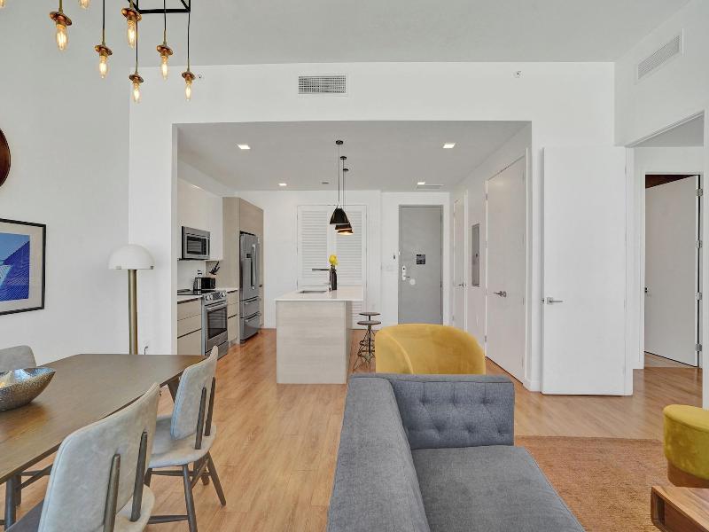 17west Apartments By Stay Hospitality image