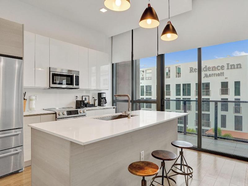 17west Apartments By Stay Hospitality image