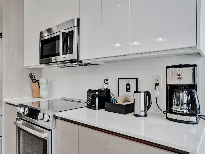 17west Apartments By Stay Hospitality image