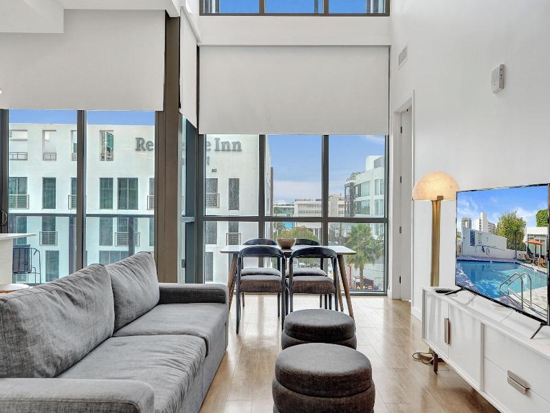 17west Apartments By Stay Hospitality image