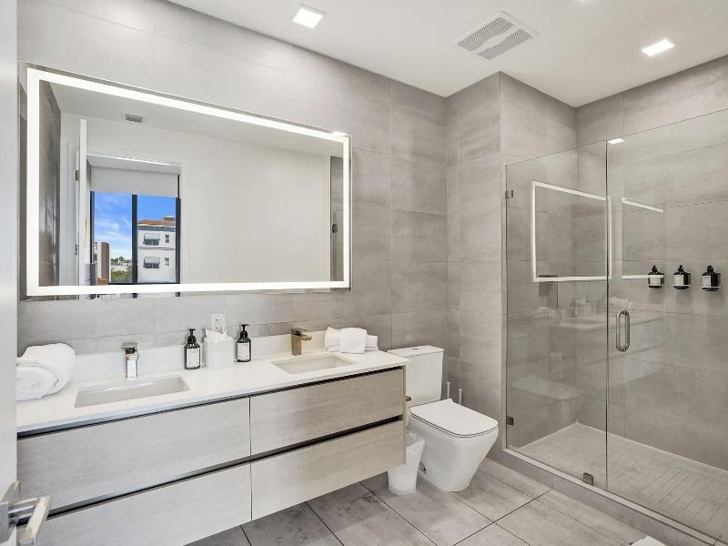 17west Apartments By Stay Hospitality image