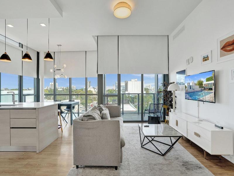17west Apartments By Stay Hospitality image