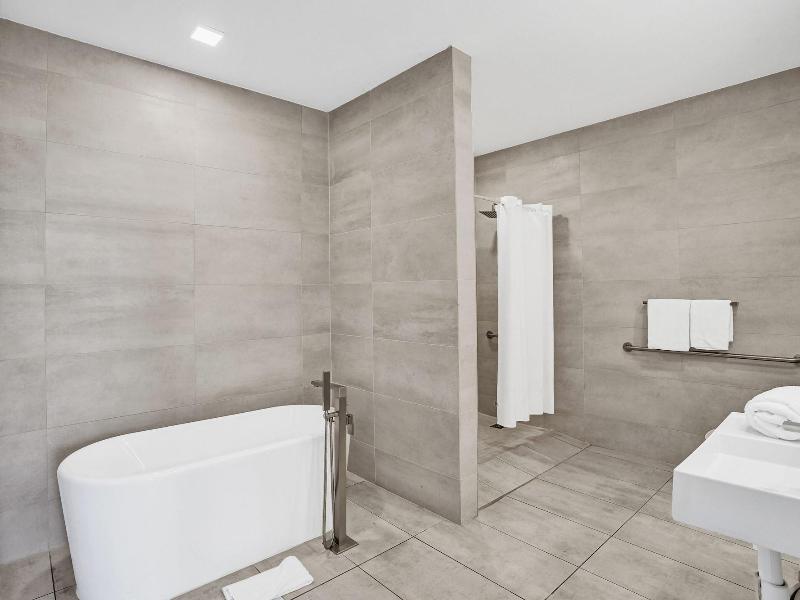 17west Apartments By Stay Hospitality image