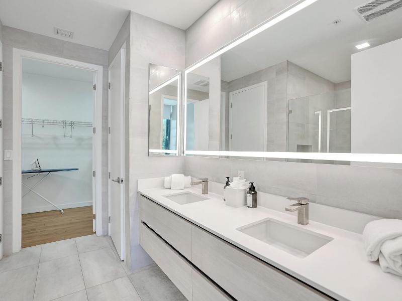 17west Apartments By Stay Hospitality image