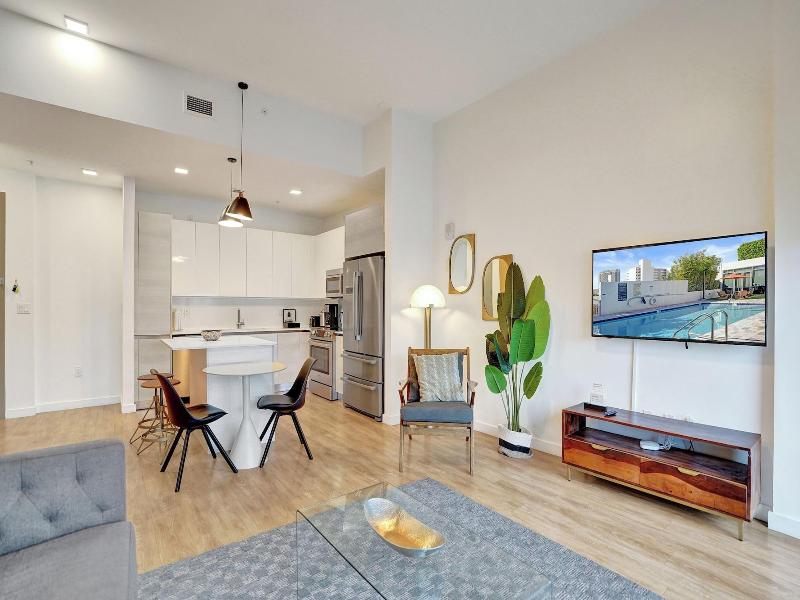 17west Apartments By Stay Hospitality image