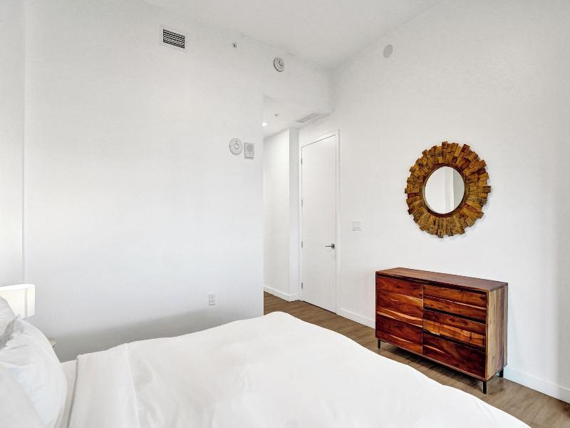 17west Apartments By Stay Hospitality image