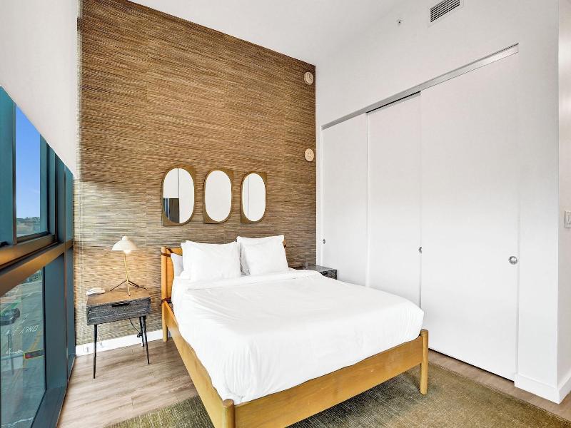 17west Apartments By Stay Hospitality image