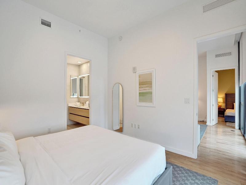 17west Apartments By Stay Hospitality image