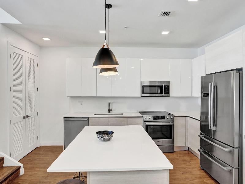 17west Apartments By Stay Hospitality image