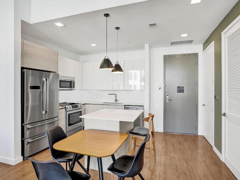 17west Apartments By Stay Hospitality image