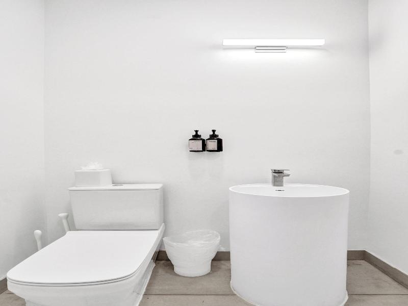 17west Apartments By Stay Hospitality image