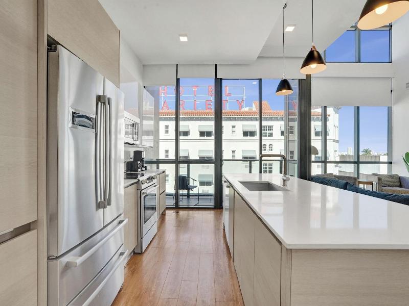 17west Apartments By Stay Hospitality image