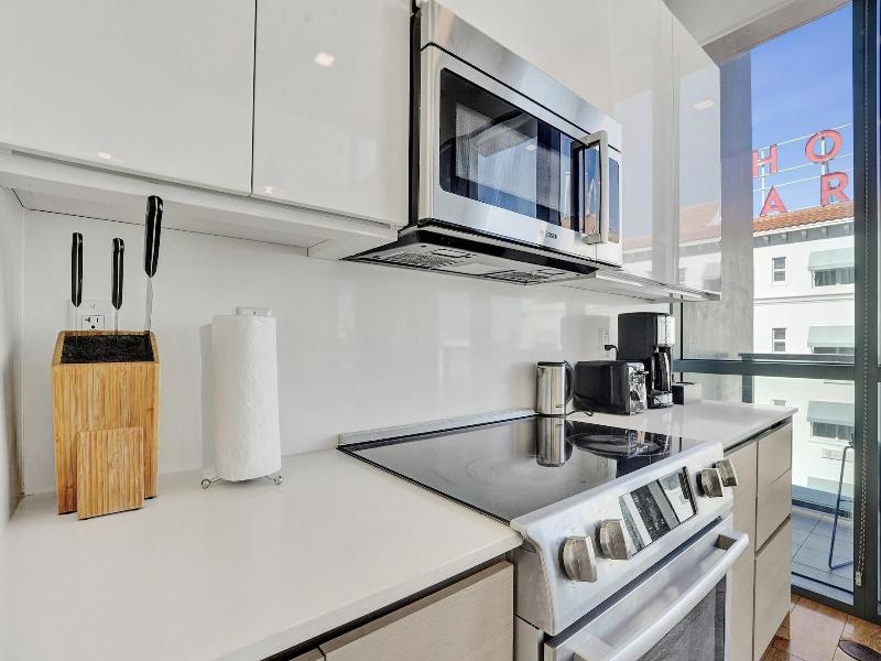 17west Apartments By Stay Hospitality image