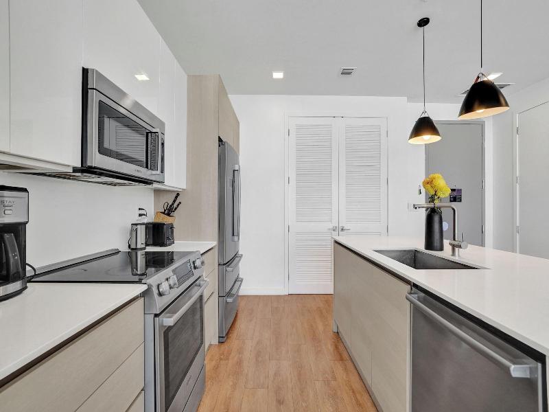 17west Apartments By Stay Hospitality image