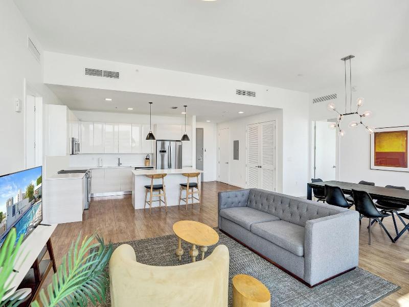 17west Apartments By Stay Hospitality image