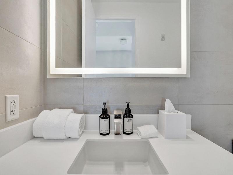 17west Apartments By Stay Hospitality image