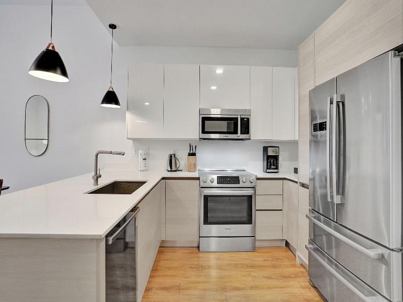 17west Apartments By Stay Hospitality image