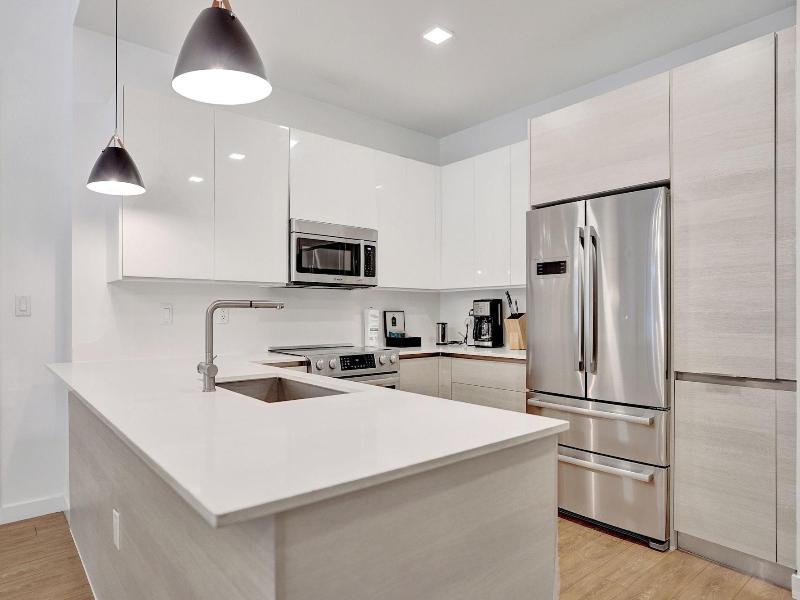 17west Apartments By Stay Hospitality image