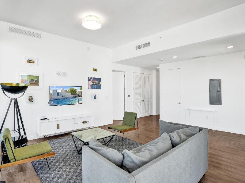 17west Apartments By Stay Hospitality image
