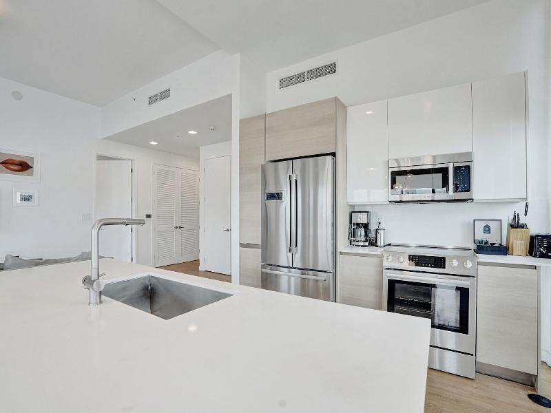17west Apartments By Stay Hospitality image