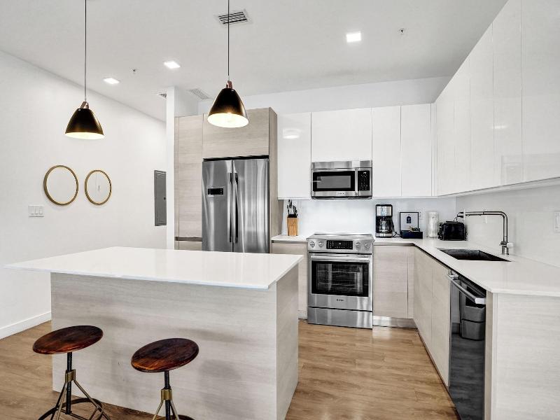 17west Apartments By Stay Hospitality image