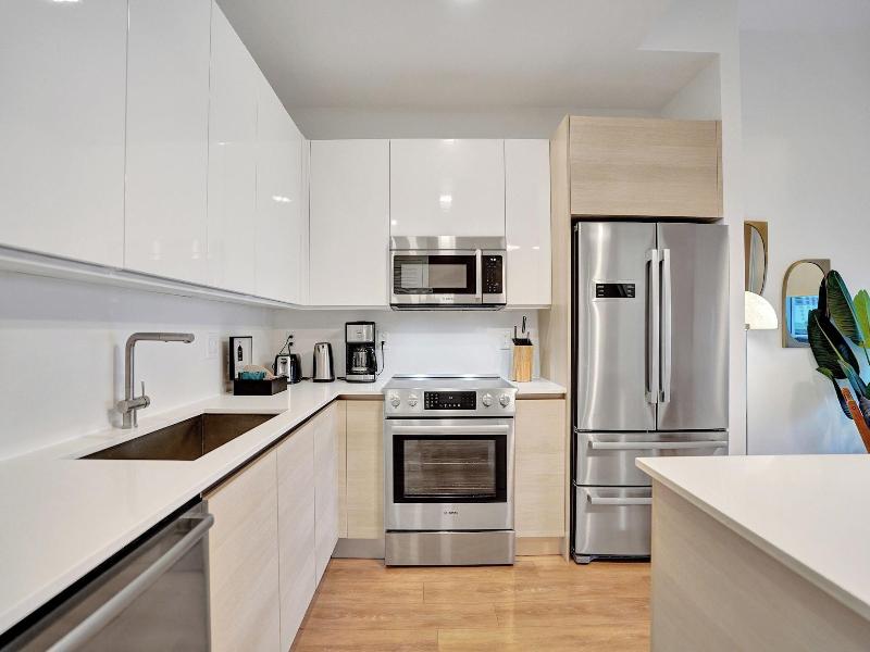 17west Apartments By Stay Hospitality image