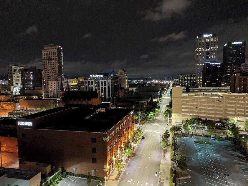 Birmingham Business District Apartments By Landing — general view