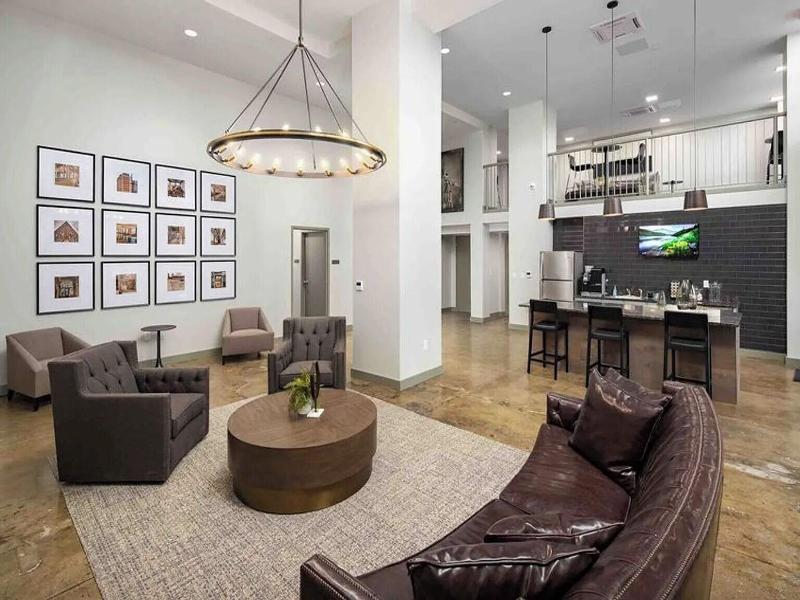 Birmingham Business District Apartments By Landing