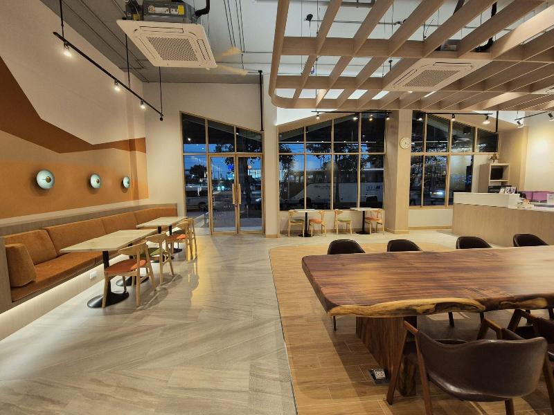 The Publyc Hotel image