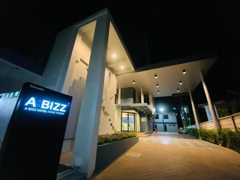 Abizz Hotel Kwanphayao
