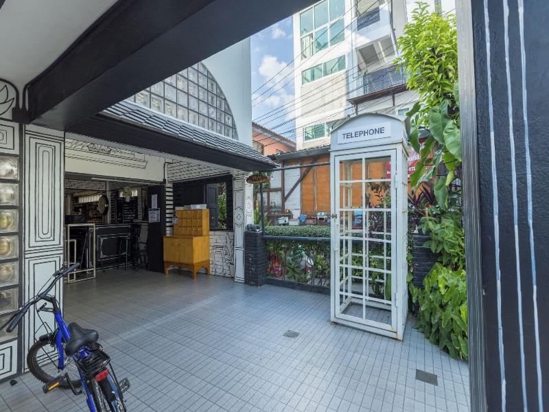 Roomquest Chiang Mai Tha Phae image