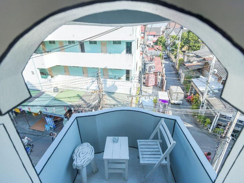 Roomquest Chiang Mai Tha Phae image
