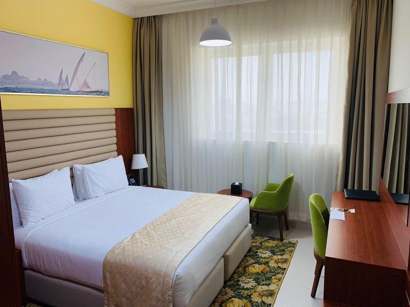Al Riyadh Hotel Apartments — exterior view