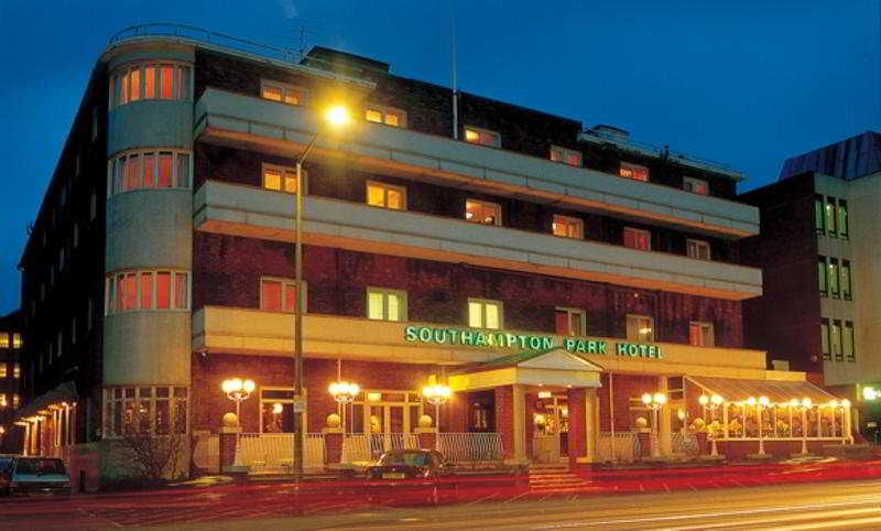 Premier Inn Southampton Cumberland Place