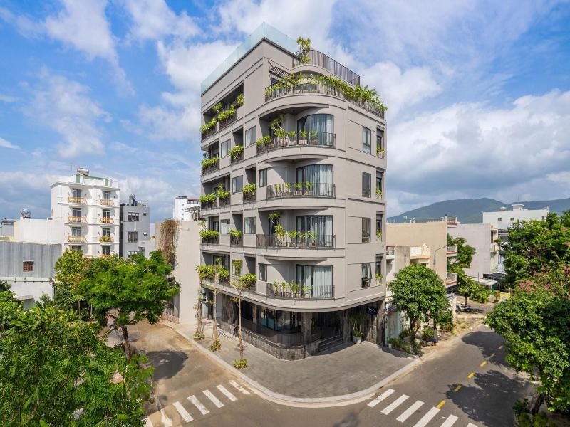 Nami Boutique Hotel & Apartment image