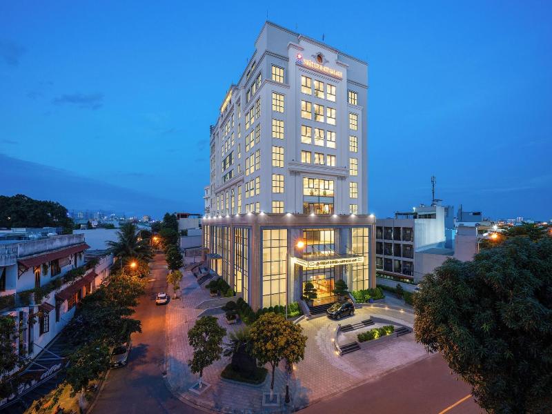 Atp Galaxy Hotel & Apartment Danang image