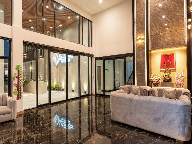 One Sakon Nakhon Hotel