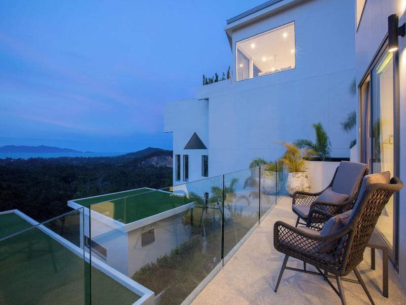 Zog Villas image