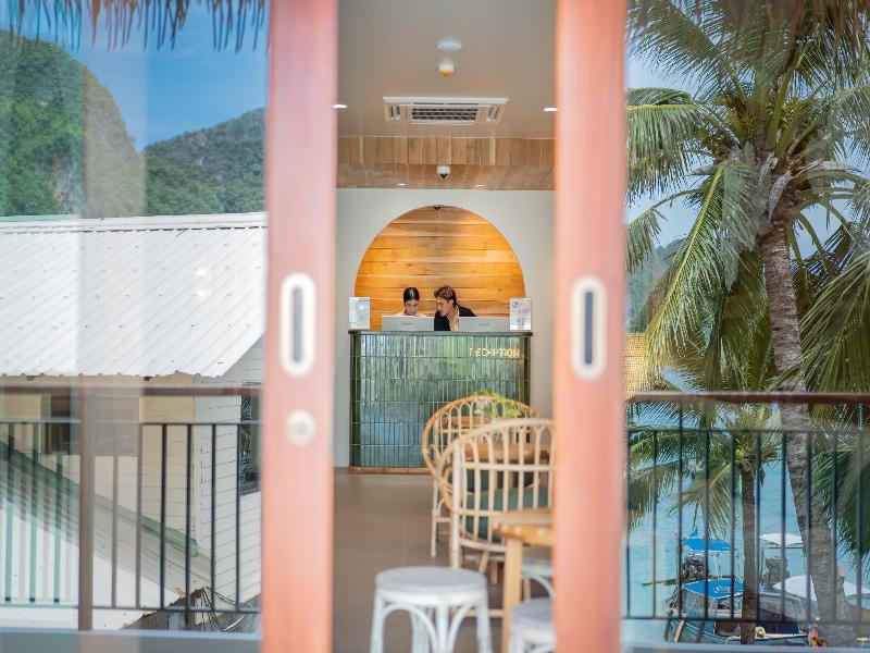 Phi Phi At Pier  — photo 18