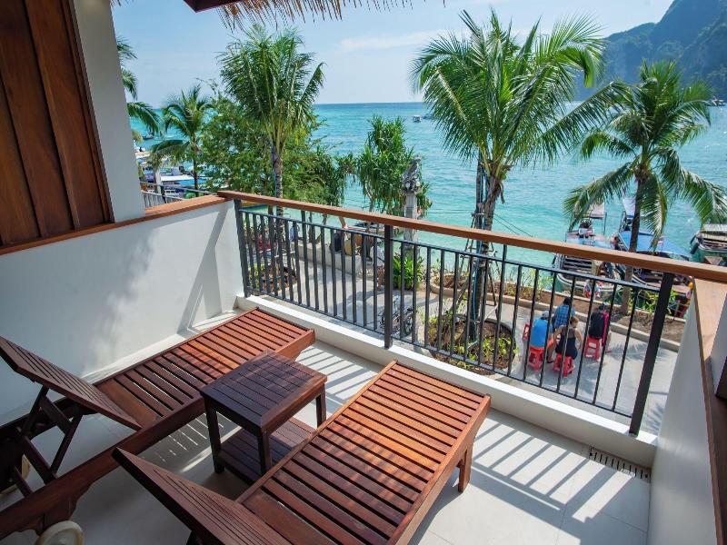 Phi Phi At Pier  — photo 7