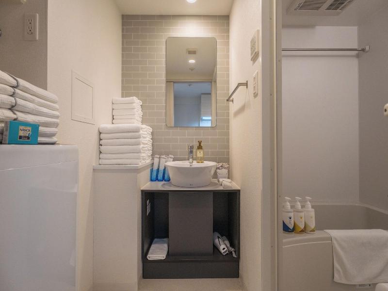 Eslead Hotel Namba Kuromon image