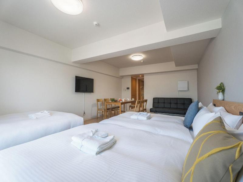 Eslead Hotel Namba Kuromon image