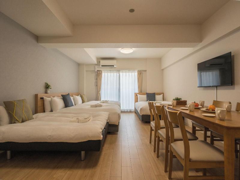 Eslead Hotel Namba Kuromon image