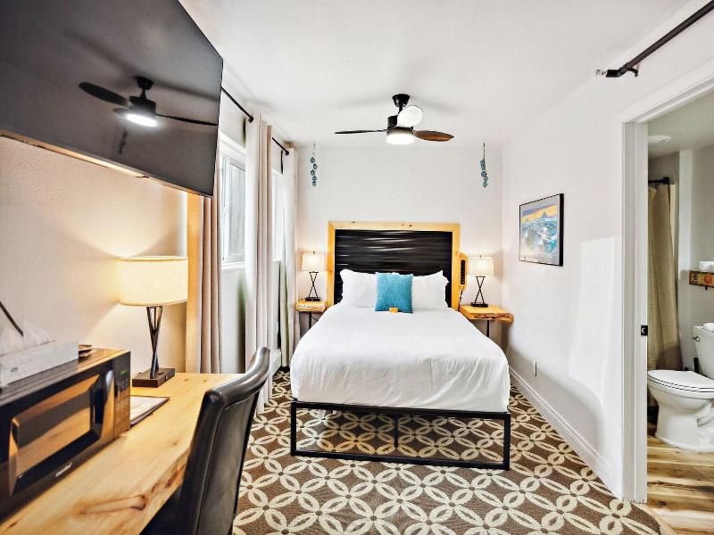 Highliner Hotel — view