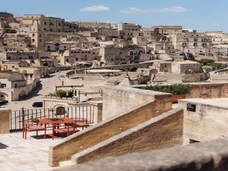 Vetera Matera image