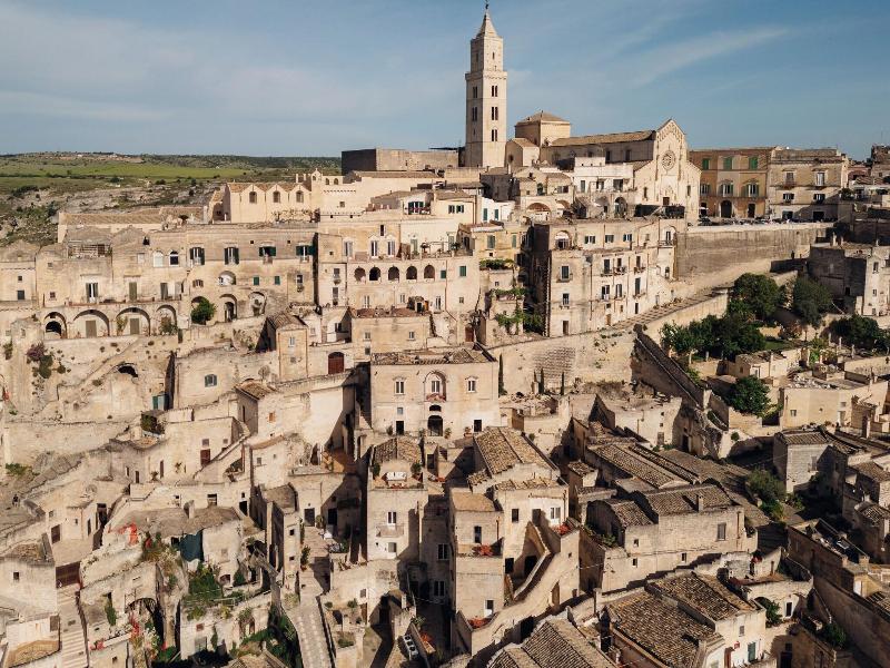 Vetera Matera image