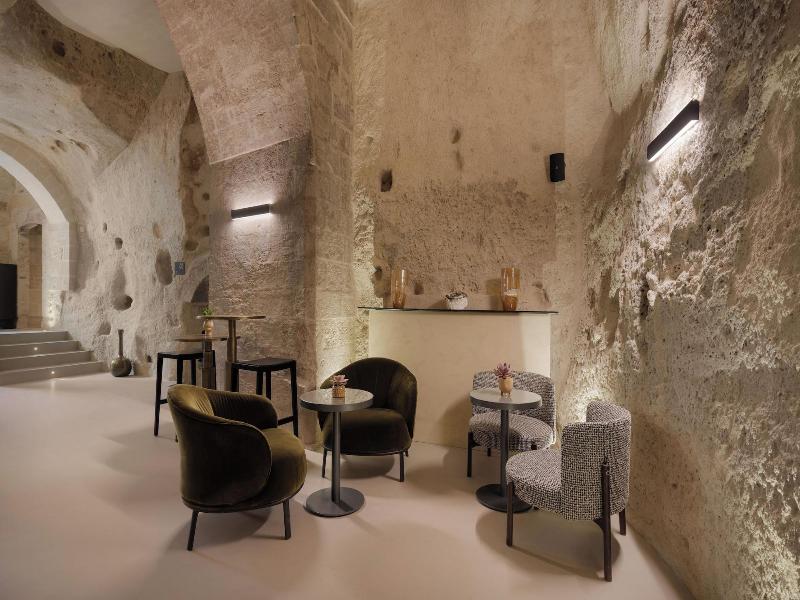 Vetera Matera image