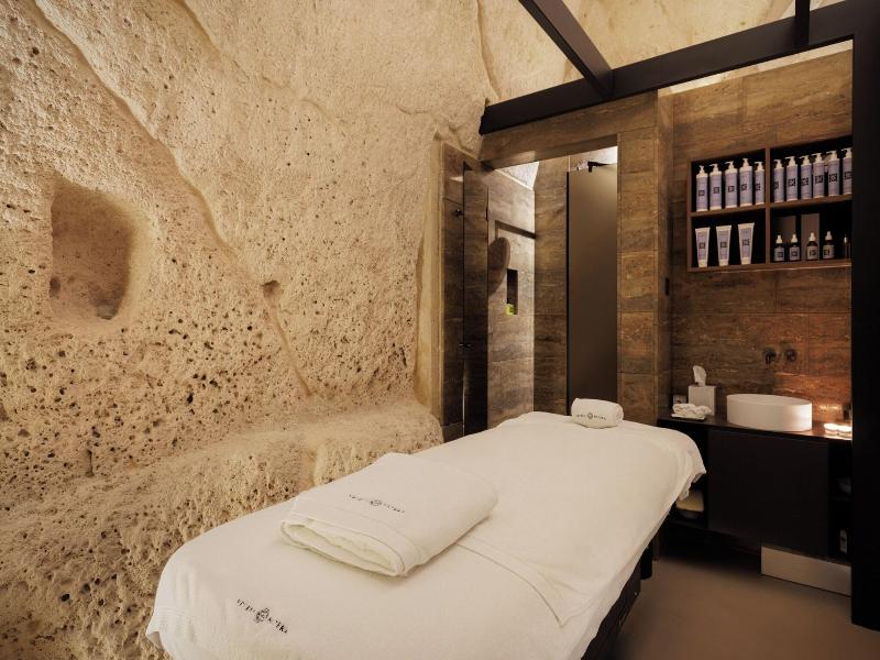 Vetera Matera image