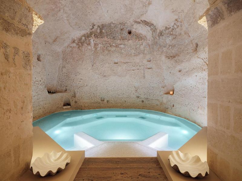 Vetera Matera image
